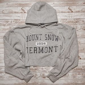 Graphic Cropped Hoodie